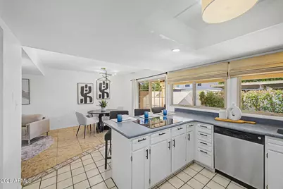 5865 E Thomas Road, Scottsdale, AZ 85251 - Photo 9