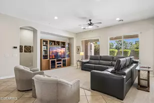 570 W Yellowstone Way, Chandler, AZ 85248 - Photo 11