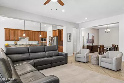 570 W Yellowstone Way, Chandler, AZ 85248 - Photo 3