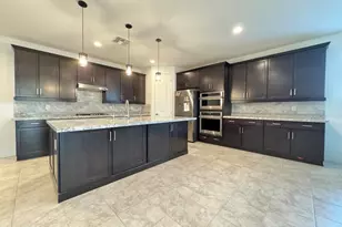 14241 W Soft Wind Dr, Surprise, AZ 85387 - Photo 11