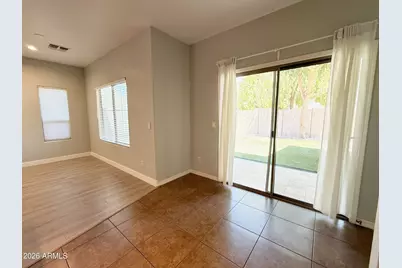 3998 W Roundabout Circle, Chandler, AZ 85226 - Photo 11