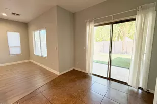 3998 W Roundabout Cir, Chandler, AZ 85226 - Photo 11