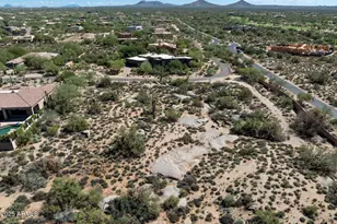8082 E Dove Valley Rd, Scottsdale, AZ 85266 - Photo 11