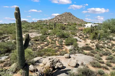 8082 E Dove Valley Road, Scottsdale, AZ 85266 - Photo 5