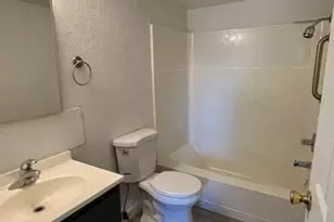 812 S Greenleaf Ln, Avondale, AZ 85323 - Photo 7