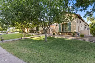 24129 S 201st Pl, Queen Creek, AZ 85142 - Photo 3