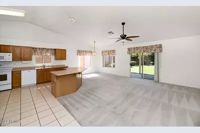 2315 E Edna Avenue, Phoenix, AZ 85022 - Photo 9