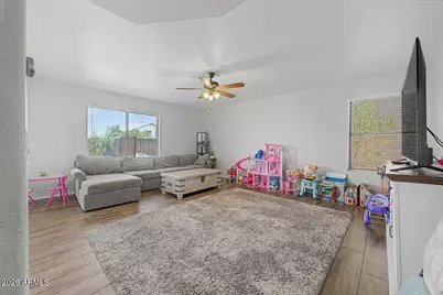 2115 E Cielo Grande Avenue, Phoenix, AZ 85024 - Photo 15
