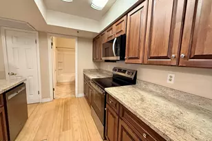 100 E Fillmore St, Phoenix, AZ 85004 - Photo 11