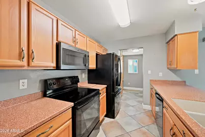 5518 W Whitten Street, Chandler, AZ 85226 - Photo 9