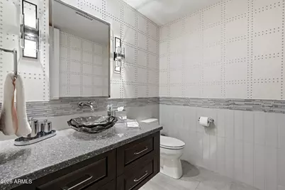5720 E Huntress Drive, Paradise Valley, AZ 85253 - Photo 25