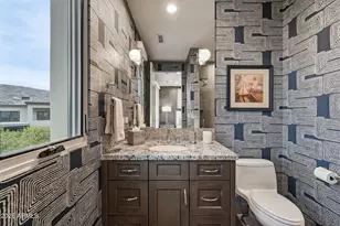 5720 E Huntress Dr, Paradise Valley, AZ 85253 - Photo 33
