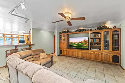 2047 W Cambridge Avenue, Phoenix, AZ 85009 - Photo 27