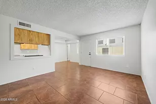 4733 W Bethany Heights Dr, Glendale, AZ 85301 - Photo 5