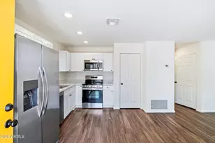 1106 E Papago St, Phoenix, AZ 85034 - Photo 3
