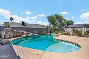 1101 W Monona Dr, Phoenix, AZ 85027 - Photo 5