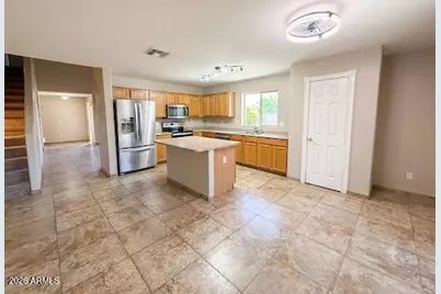 2406 W Tanner Ranch Road, San Tan Valley, AZ 85144 - Photo 5