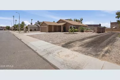 2910 N Villas Lane, Chandler, AZ 85224 - Photo 3