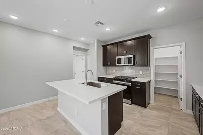5573 N 205th Lane, Buckeye, AZ 85396 - Photo 5