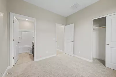 5573 N 205th Lane, Buckeye, AZ 85396 - Photo 9