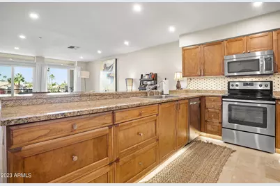 10080 E Mountainview Lake Drive #254, Scottsdale, AZ 85258 - Photo 11