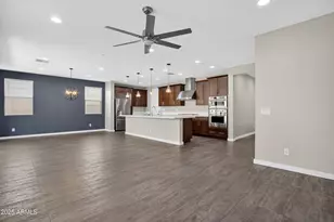 2350 W Gloria Ln, Phoenix, AZ 85085 - Photo 13