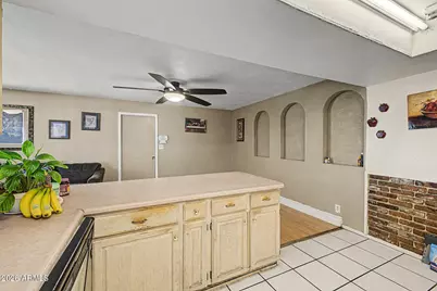 3833 W Vogel Avenue, Phoenix, AZ 85051 - Photo 11