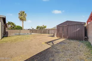 3833 W Vogel Ave, Phoenix, AZ 85051 - Photo 19