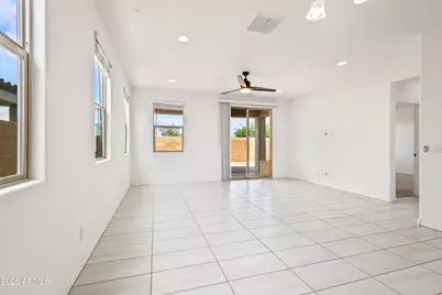 23132 N 126th Lane, Peoria, AZ 85373 - Photo 11