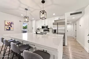 8601 E Thornwood Dr, Scottsdale, AZ 85251 - Photo 13