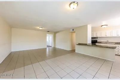 3132 W Surrey Avenue, Phoenix, AZ 85029 - Photo 3