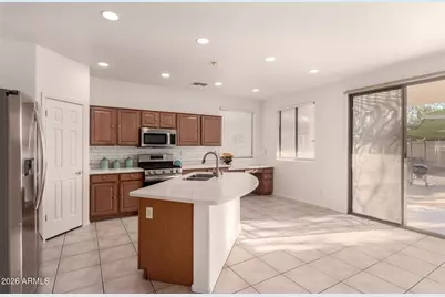 12827 W Rosewood Drive, El Mirage, AZ 85335 - Photo 11