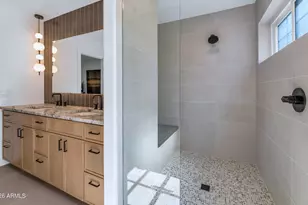 8695 E Charter Oak Dr, Scottsdale, AZ 85260 - Photo 23