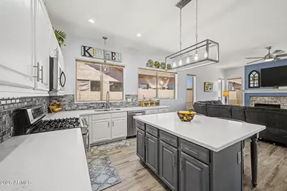 604 W Goldfinch Way, Chandler, AZ 85286 - Photo 23