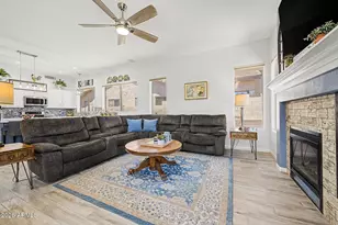 604 W Goldfinch Way, Chandler, AZ 85286 - Photo 3