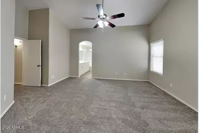13383 W Watson Lane, Surprise, AZ 85379 - Photo 5