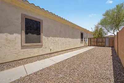 19958 W Sherman Street, Buckeye, AZ 85326 - Photo 17