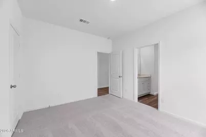 10120 W Devonshire Avenue, Phoenix, AZ 85037 - Photo 11