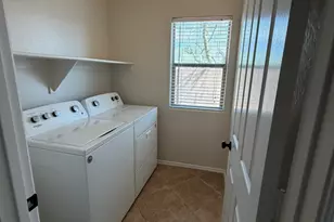 352 W Gascon Rd, San Tan Valley, AZ 85143 - Photo 13
