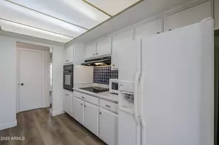 1904 E Manhatton Dr, Tempe, AZ 85282 - Photo 21