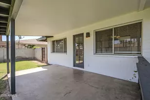 1904 E Manhatton Dr, Tempe, AZ 85282 - Photo 47