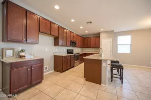 952 S Olympic Dr, Gilbert, AZ 85296 - Photo 19