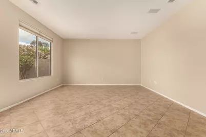 15907 W Sunstone Lane, Surprise, AZ 85374 - Photo 9