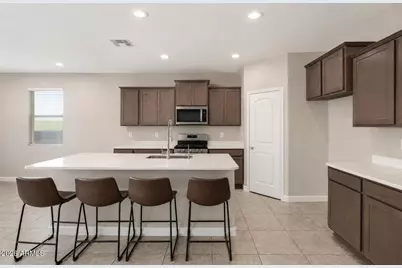 29966 W Earll Drive, Buckeye, AZ 85396 - Photo 3