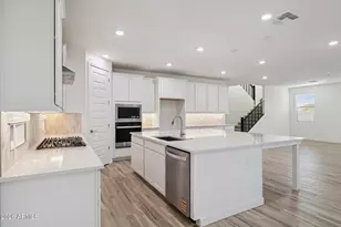 6982 W Pinnacle Vista Dr, Peoria, AZ 85383 - Photo 9