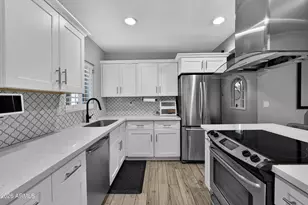 4329 E Hubbell St, Phoenix, AZ 85008 - Photo 11
