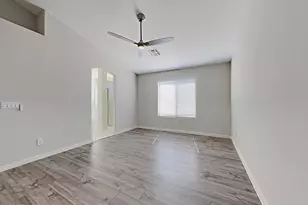 13233 W Ironwood St, Surprise, AZ 85374 - Photo 11