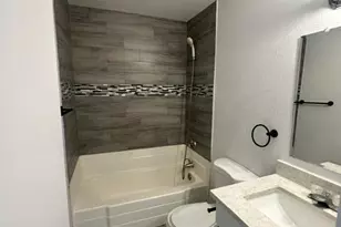 5318 W Turney Ave, Phoenix, AZ 85031 - Photo 11