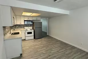 5318 W Turney Ave, Phoenix, AZ 85031 - Photo 3