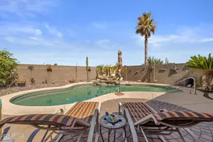 18093 N Canal Dr, Surprise, AZ 85374 - Photo 33